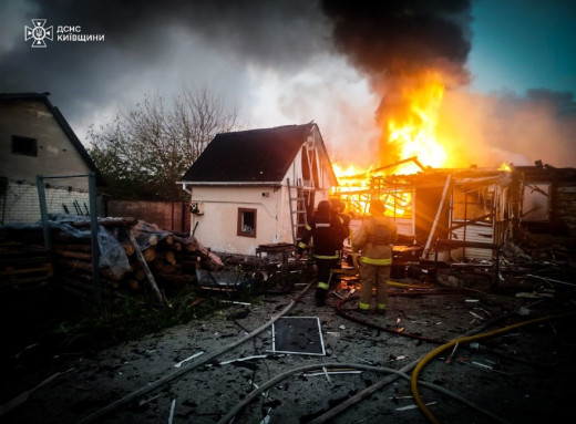 Зеленський після нової атаки: світ має відповісти спільно на підлі удари росії фото Зеленський після нової атаки: світ має відповісти спільно на підлі удари росії фото