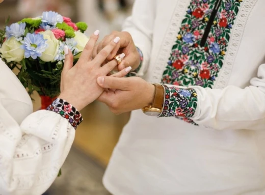 Скільки пар у Ніжині одружилося та розлучилося за 2023 рік  фото