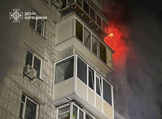 Вишгород зазнав атаки дронів: одна людина загинула, 11 поранені, серед них дитина фото