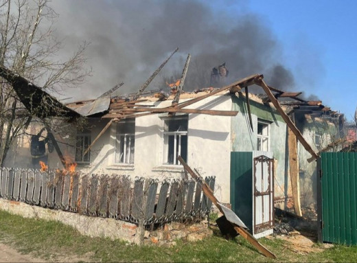 Російські війська атакували три села на Чернігівщині фото Російські війська атакували три села на Чернігівщині фото