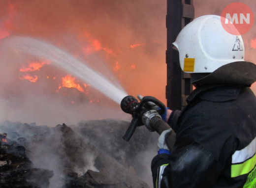 У Ніжині згоріла надвірна споруда: причина — коротке замикання фото