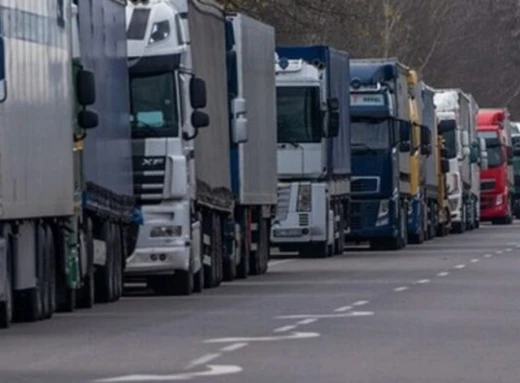 Скільки вантажівок у чергах на польсько-українському кордоні фото