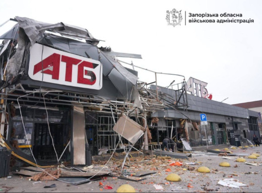 Удар по Запоріжжю: кількість поранених зросла, серед постраждалих дитина та рятувальник фото