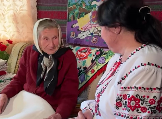 Життя, виткане з вишивки: історія довгожительки із села на Прилуччині- Відео фото