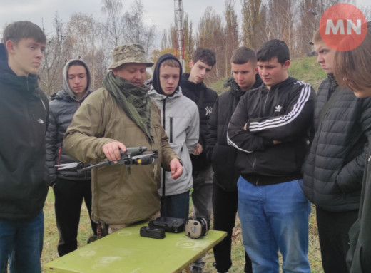 У Ніжинському аграрному ліцеї студенти зустрілися з ветерано