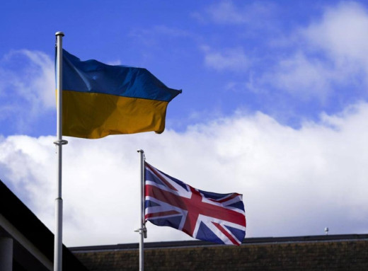 Британія передає Україні 350 ракет для ППО — Умєров фото Британія передає Україні 350 ракет для ППО — Умєров фото