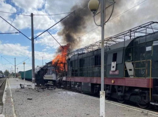 З початку серпня по об’єктах Укрзалізниці завдано майже 300 ударів — Кулеба фото