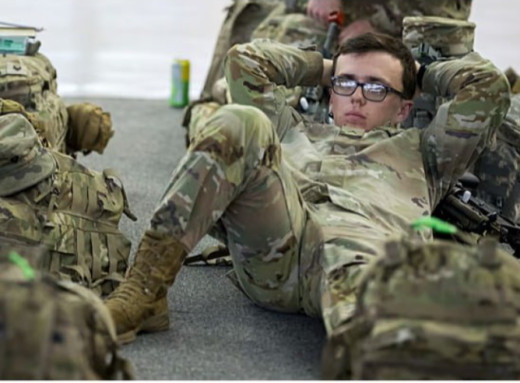 Через шатдаун у США військовим у Німеччині радять звертатися по їжу до благодійників — Euronews фото