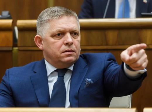 Війни у Києві немає, але поїду в Ужгород: прем'єр-міністр Словаччини Фіцо оскандалився фото