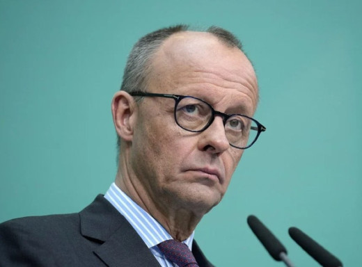 Мерц заявив, що не вірить у нинішні переговори щодо завершення війни фото