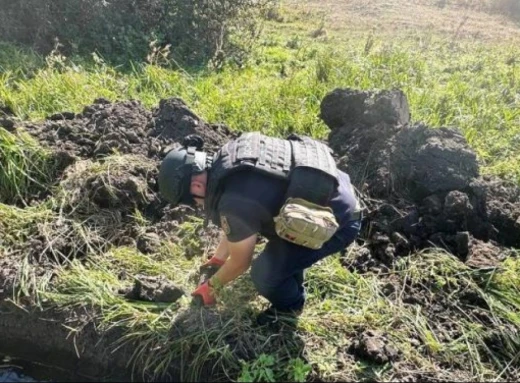 Піротехніки на Чернігівщині виявили майже 100 боєприпасів за добу фото