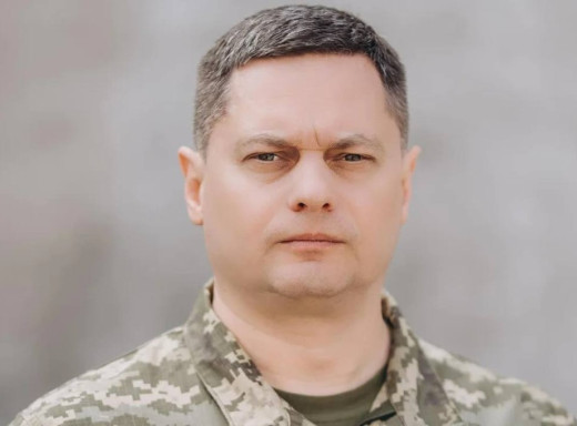 Зеленський призначив Геннадія Шаповалова командувачем Сухопутних військ ЗСУ фото Зеленський призначив Геннадія Шаповалова командувачем Сухопутних військ ЗСУ фото