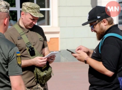 Після 16 липня може побільшати військових патрулів на вулицях: з чим це пов'язано фото