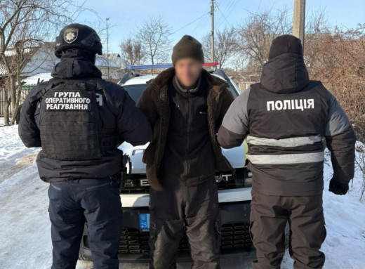 На Ніжинщині поліцейські припинили діяльність каналу незаконного збут