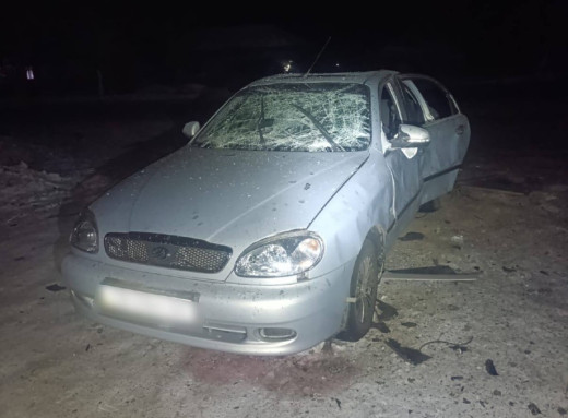 Удар дронами по Чернігівщині: двоє поранених, пошкоджені будинки й автівки фото