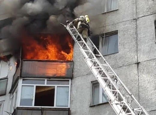 У Чернігівській багатоповерхівці під час пожежі загинув чоловік фото