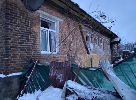 У новорічну ніч росіяни поцілили по Новгород-Сіверському фото