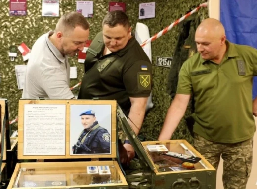 Музейна експозиція «Герої Сіверського краю»: у Чернігові шанують полеглих воїнів фото