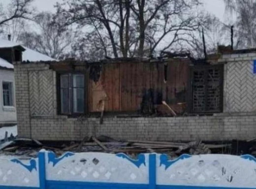 На Чернігівщині згоріла сільська рада: подробиці фото
