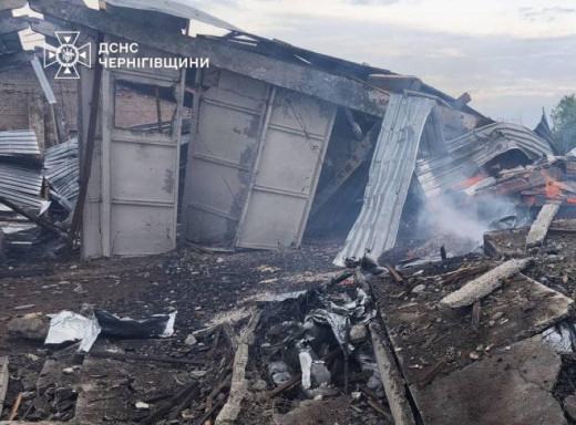 Росіяни обстріляли 10 сіл у трьох громадах на Чернігівщині: що відомо фото Росіяни обстріляли 10 сіл у трьох громадах на Чернігівщині: що відомо фото