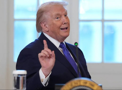 Трамп запровадив тимчасове 10% мито для всіх країн світу на 150 днів фото