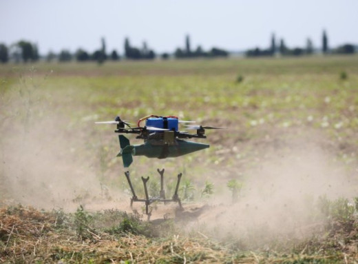 Росіяни вдарили КАБами, "шахедами" та FPV-дронами по трьох громадах Чернігівщини фото