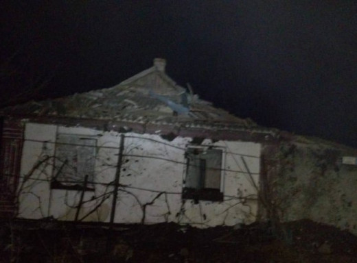 Російські війська обстріляли два райони Чернігівщини: пошкоджено складське приміщення, будинок, авто фото Російські війська обстріляли два райони Чернігівщини: пошкоджено складське приміщення, будинок, авто фото