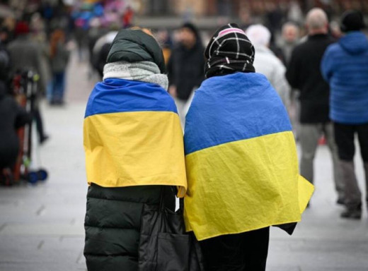 У країнах ЄС проживає майже 5 мільйонів українців, — Єврокомісія фото У країнах ЄС проживає майже 5 мільйонів українців, — Єврокомісія фото