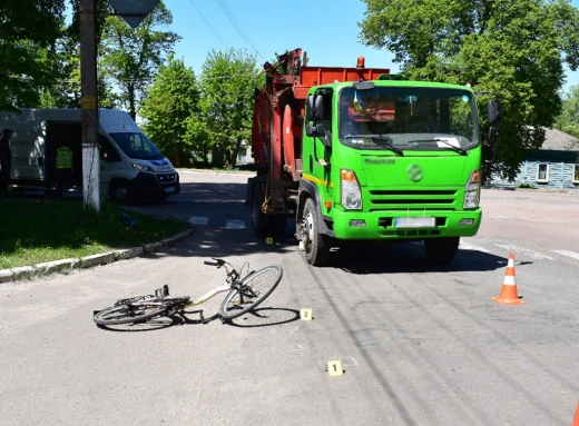 На Чернігівщині сталася смертельна ДТП: поліція розслідує обставини фото