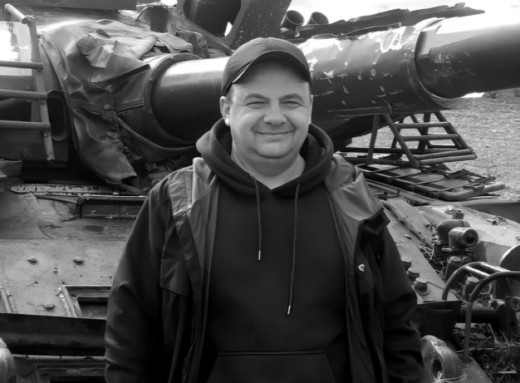 Російський дрон забрав життя ніжинського волонтера Євгена Гомоляка фото