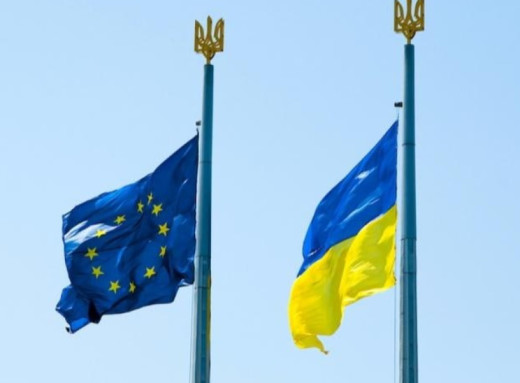 Перший транш від ЄС для України: більшість коштів спрямують на дрони фото