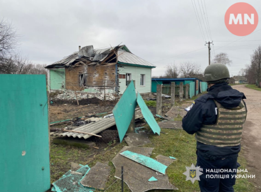 69 вибухів за добу: Росія атакувала чотири прикордонні громади Чернігівщини фото