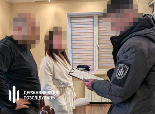 У Запоріжжі працівників ТЦК підозрюють у заробітку $2 млн на допомозі ухилянтам фото У Запоріжжі працівників ТЦК підозрюють у заробітку $2 млн на допомозі ухилянтам фото