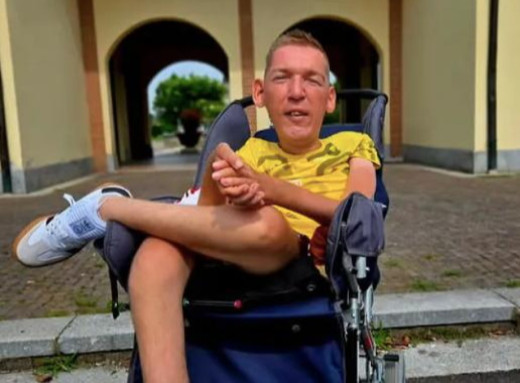 «Ця допомога, як підписка на Netflix»: львів’янина з рідкісною хворобою підозрюють у махінаціях із мільйонними зборами фото