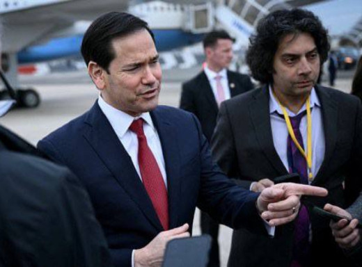 США поки не перекидали на Близький Схід зброю, куплену для України фото