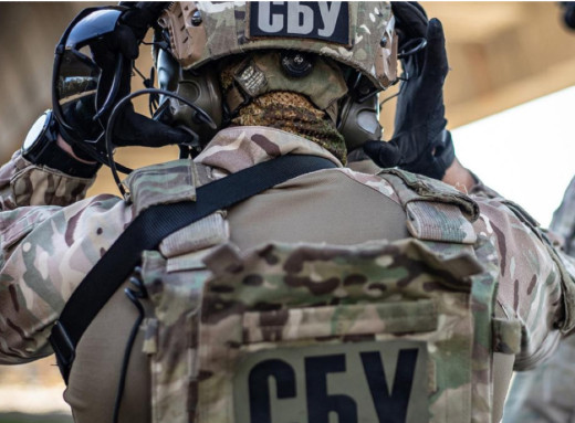 Юнак зірвав теракт у Прилуках: ФСБ хотіла підірвати українського воїна фото Юнак зірвав теракт у Прилуках: ФСБ хотіла підірвати українського воїна фото