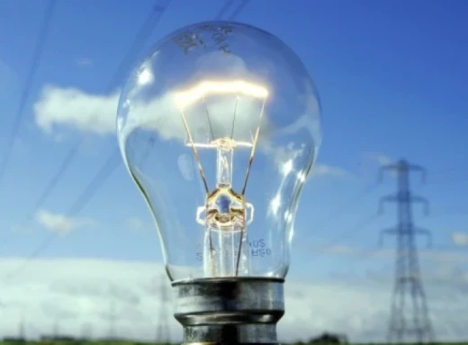 Енергетики наполегливо просять українців заощаджувати електроенергію: у чому причина фото