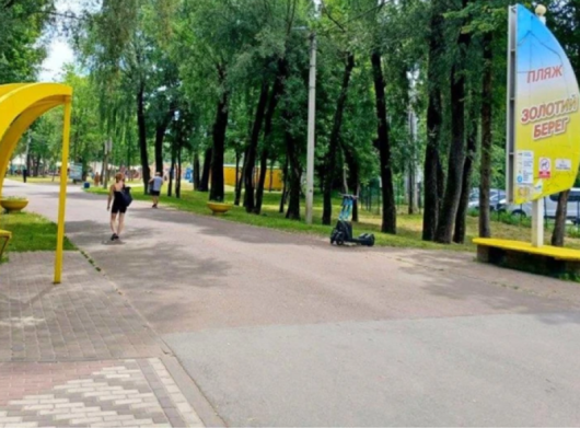 Пляж без рятувальників та піску: «Золотий берег» у Чернігові  - Відео