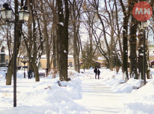 Морози, сніг «вище коліна» і життя попри все: чим запам’ятається зима 2025–2026 у Ніжині