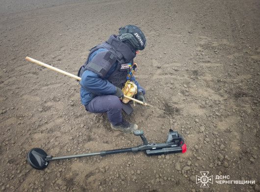 78 небезпечних знахідок за добу: на Чернігівщині піротехніки продовжують розмінування