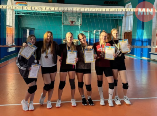 У Ніжині визначили переможниць Кубка міста з пляжного волейболу серед дівчат