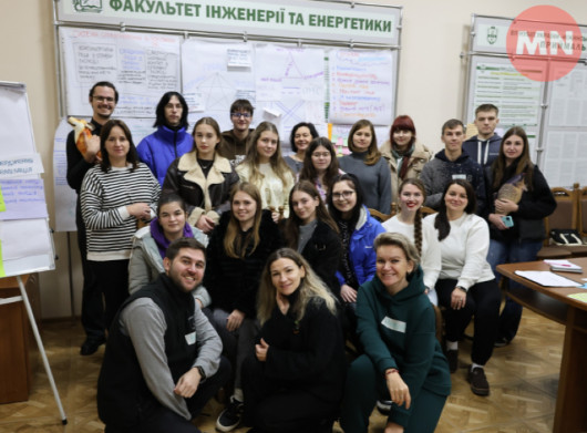 У Ніжині відбувся базовий тренінг програми «Молодіжний працівник»