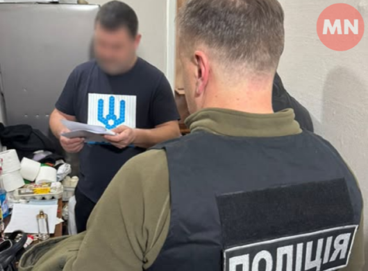 Обіцяв «вирішити земельне питання» за винагороду: на Ніжинщині викрили посадовця-шахрая