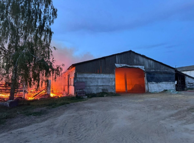 Російський дрон ударив по фермі на Чернігівщині: загинув чоловік, є поранені