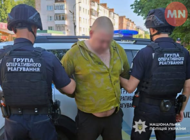 У Ніжині чоловік демонстрував пасажирам маршрутки предмет, схожий на гранату